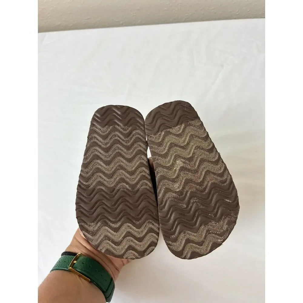 Kids Oshkosh B’gosh Sandals 5/6